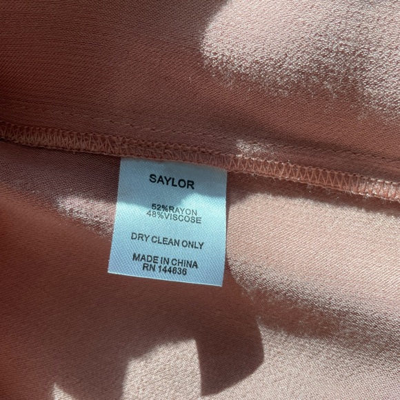 SAYLOR SATIN MINI DRESS SIZE SMALL BLUSH - Picture 4 of 5